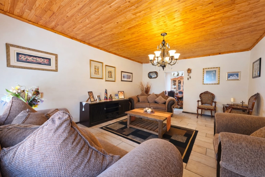 3 Bedroom Property for Sale in Vaalpark Free State